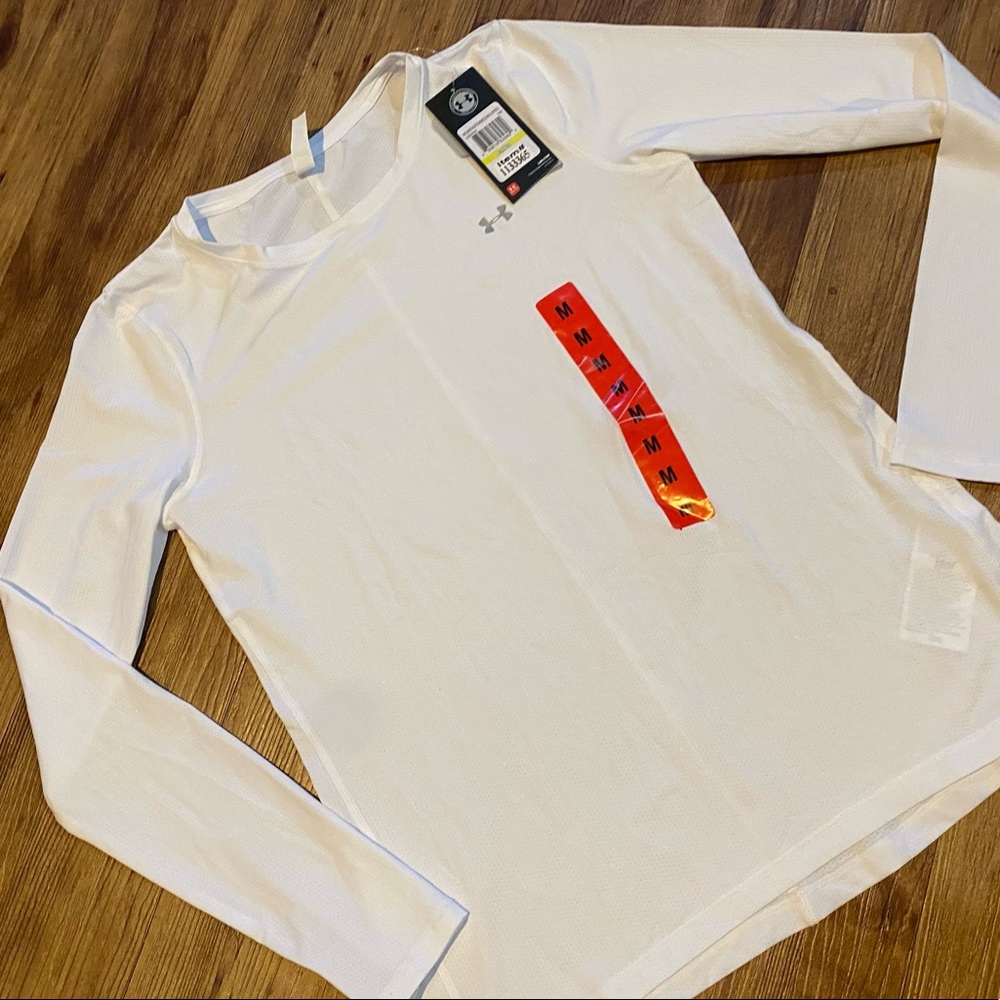 Womens Under Armour Long Sleeve Tshirt - Size Medium